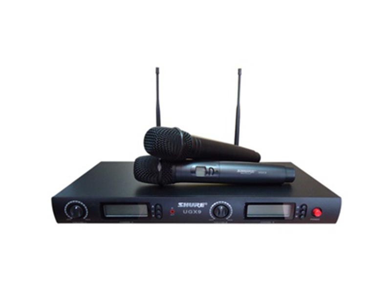 Micro karaoke không dây loại nào tốt